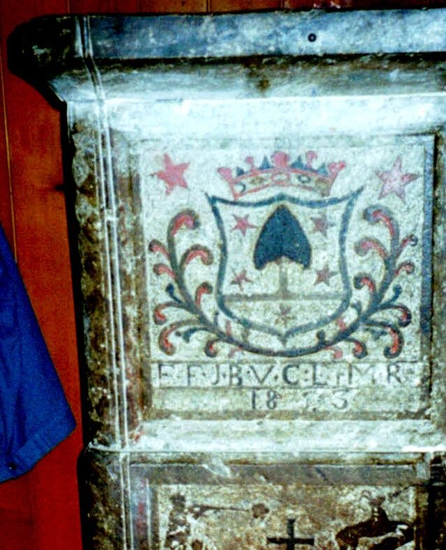 Cette armoirie est gravée sur le fourneau pierre ollaire d'une maison à Trogne, construite au milieu du 19ème siècle par Jean-Gaspard Beytrison, ancêtre commun de tous les Beytrison de la branche de Saint-Martin